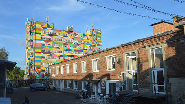 Ў Gallery of Contemporary Art