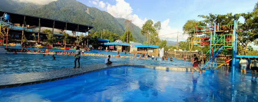 Kolam Renang CYCLOOP