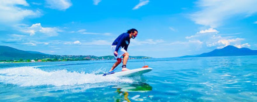 SURF CAMP RACHES