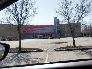 AMC CLASSIC Bloomington 12