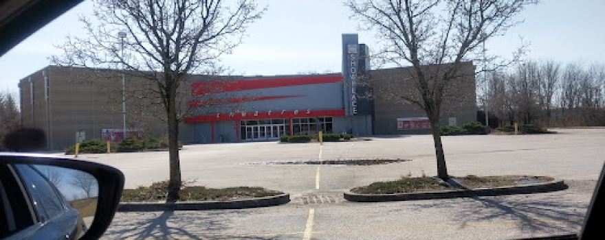 AMC CLASSIC Bloomington 12