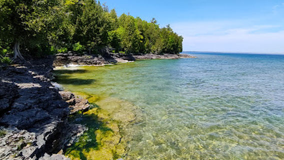Cave Point - Clay Banks State Natural Area
