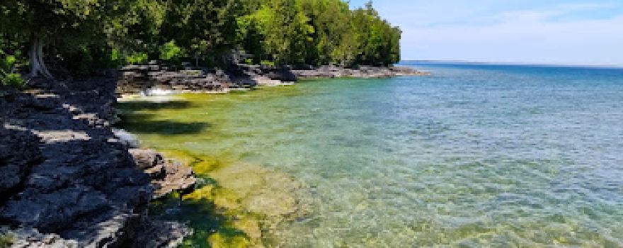 Cave Point - Clay Banks State Natural Area
