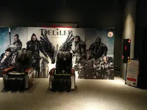 Van Cinemaximum