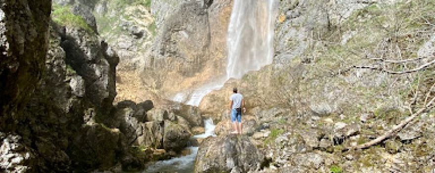 Waterfall Skakavica