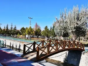 Mevlana Parkı Kulu
