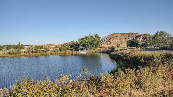 Glendisaurus (Triceratops) Statue