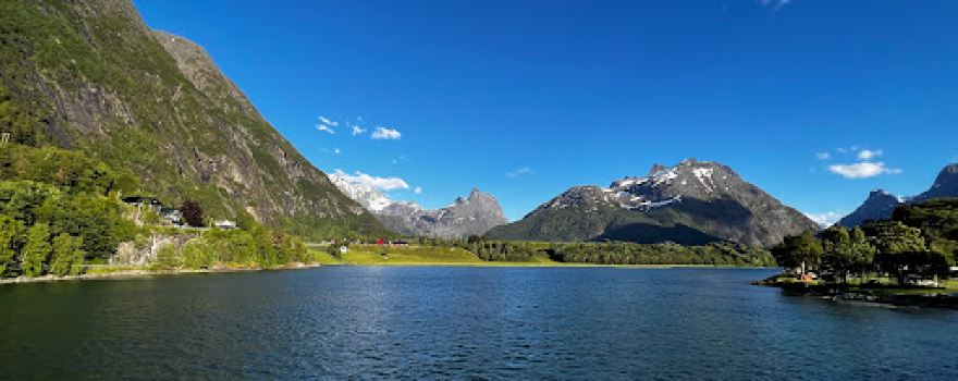 Åndalsnes Camping & Motell