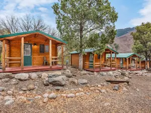 Glenwood Canyon Resort