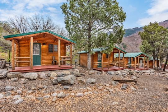 Glenwood Canyon Resort