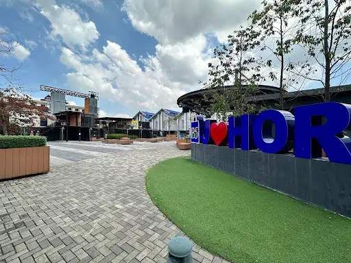 B5 Johor Street Market