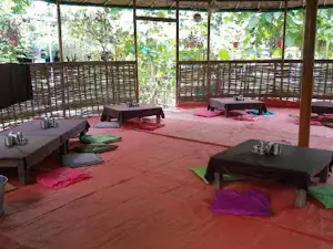 FarmHouse Krushi Paryatan Kendra