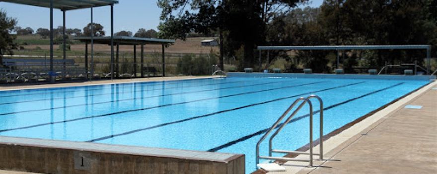 Molong Swimming Pool