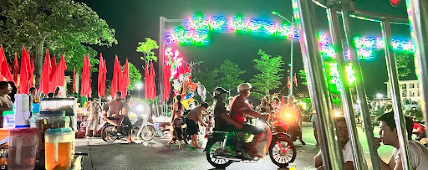 Nhà Văn Hóa Huyện Xuân Trường