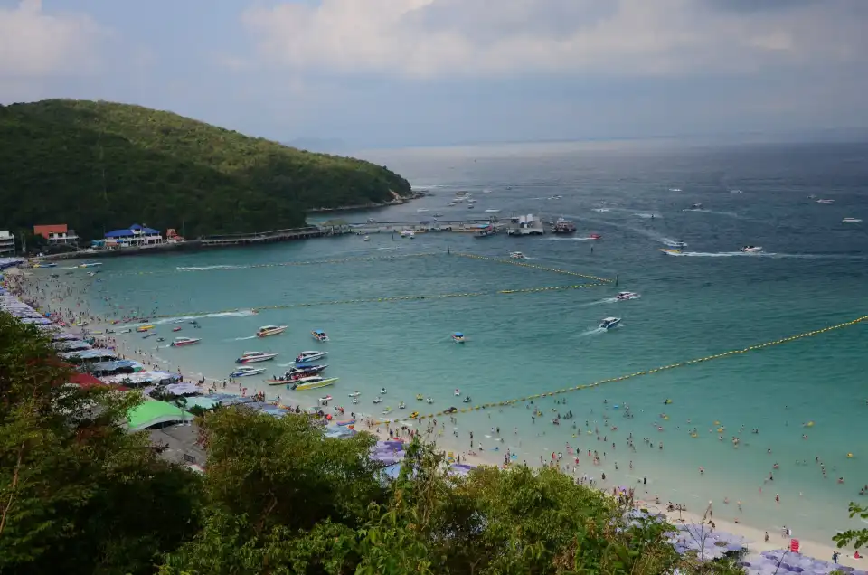 4_หาดตาแหวน