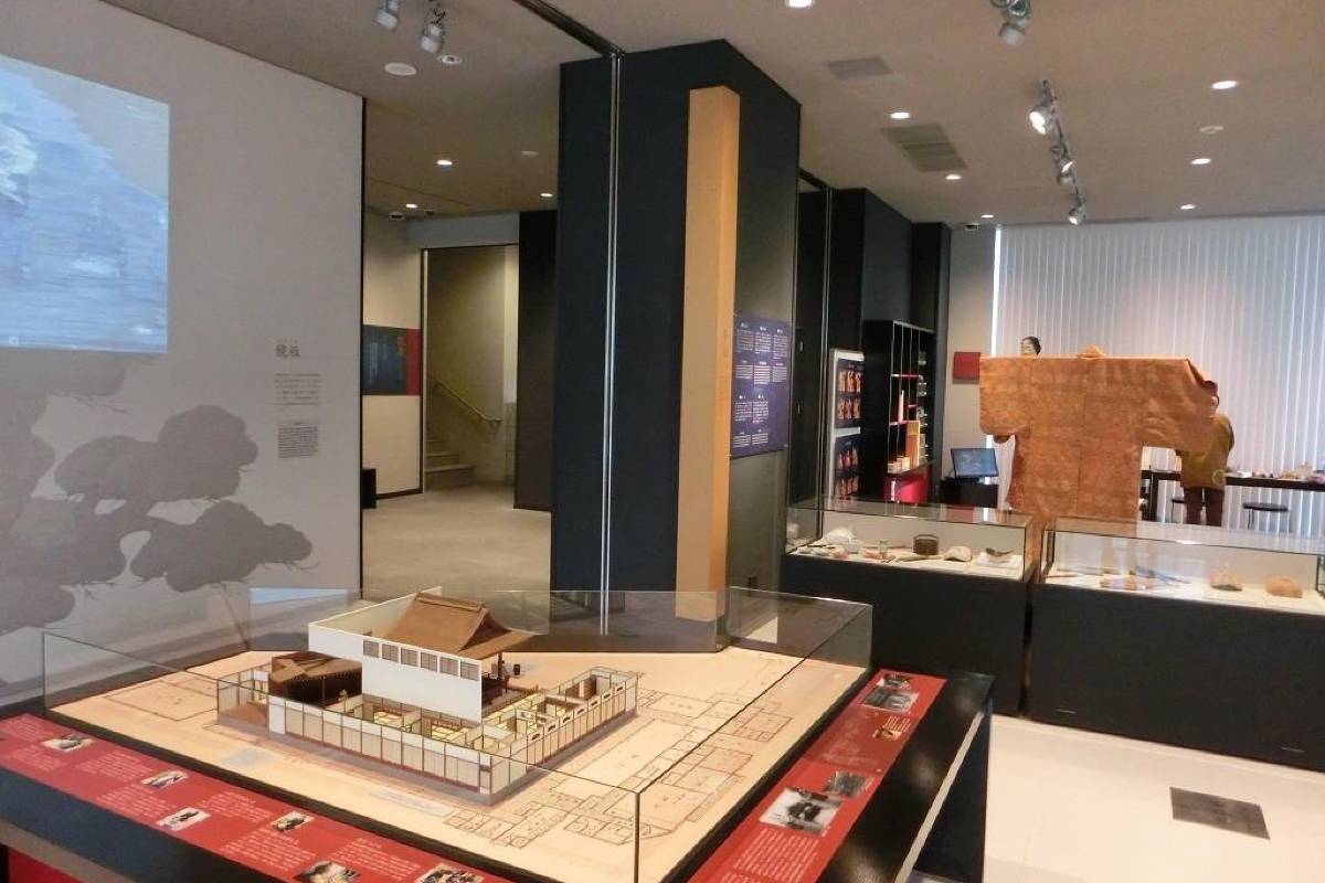 下午：金澤能樂美術館