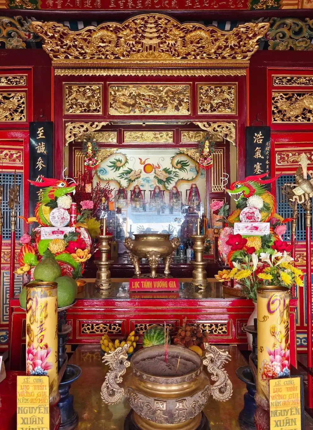 Hotels near Quan Kong Temple