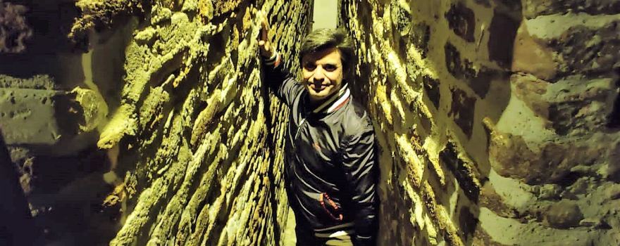 The narrowest alley in italy