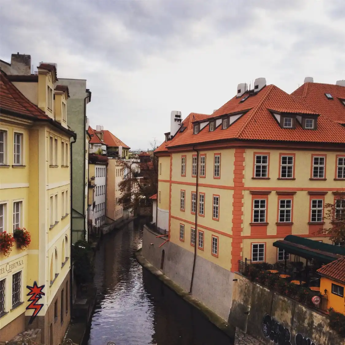 Hotel in zona Prague on ebike
