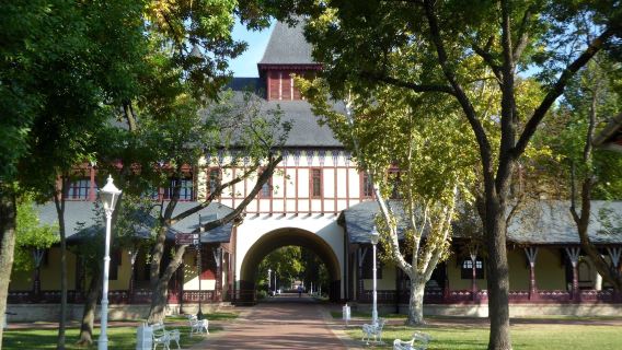 Grand Terrace