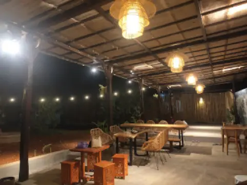 Villa de Durian Tuban