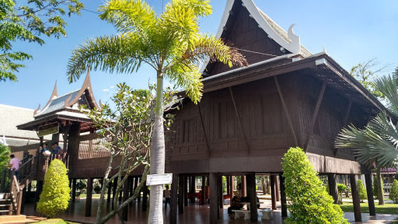 Wat Pummarin Kudeethong