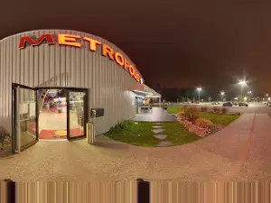 Metropolis Bowling-Laser Le Pian Medoc