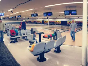 Leisure Time Bowling