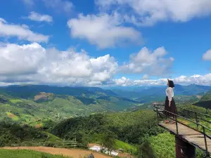 Pha Đin Pass