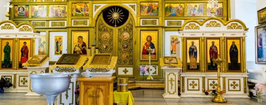 Khram Soshestviya Svyatogo Dukha Na Apostolov