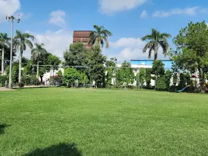 Roshan Bagh Park