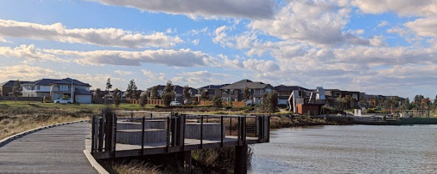 Manor Lake Reserve