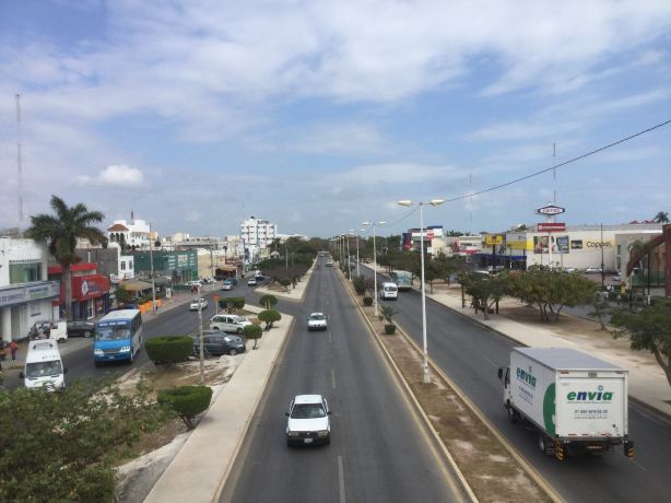 Avenida Tulum