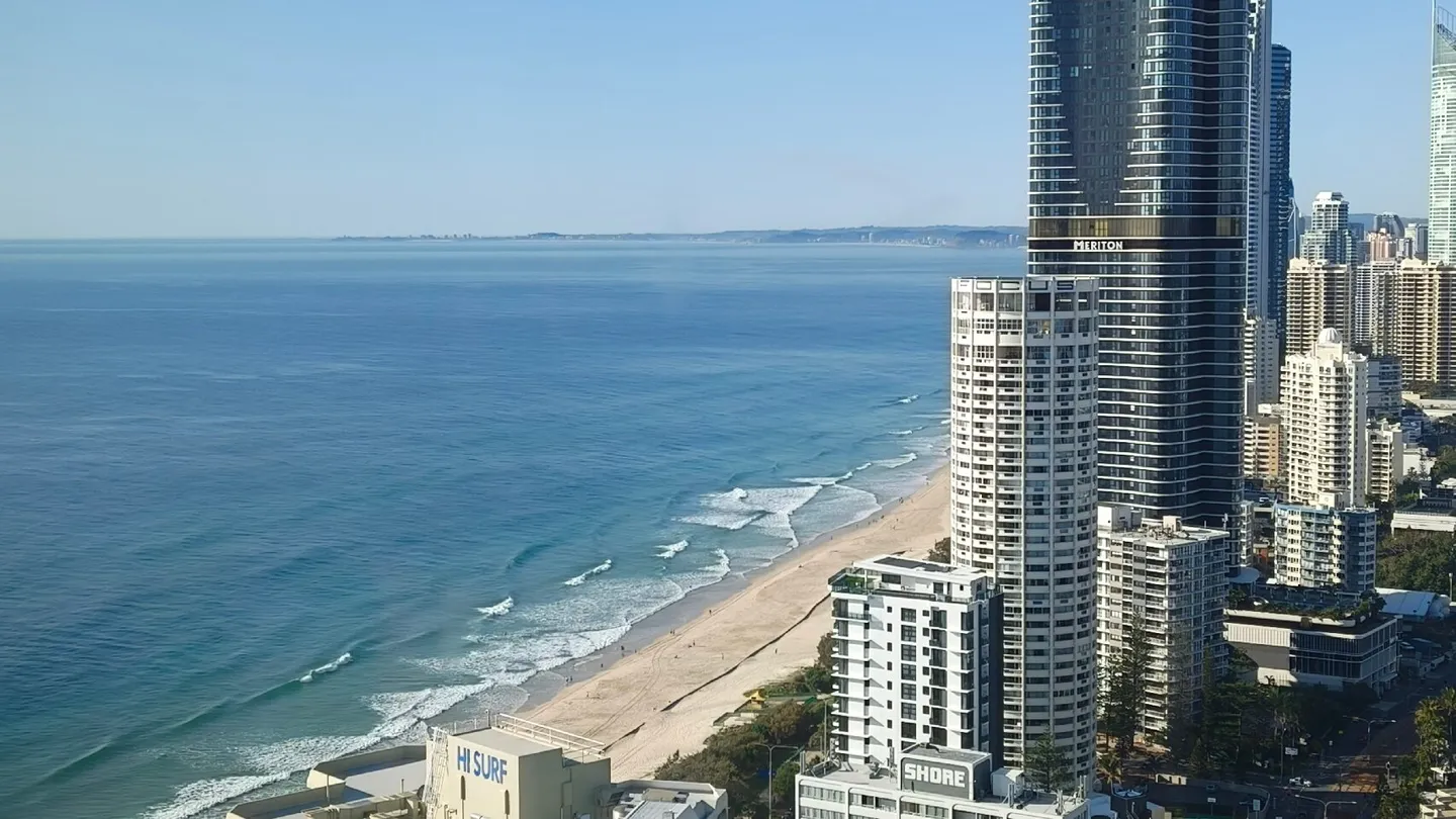 4_Surfers Paradise Beach