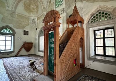 Jakawali Hassan (Jakovali Hassan) Mosque and Museum