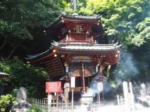 Mizusawadera Temple (Mizusawa Kannon)