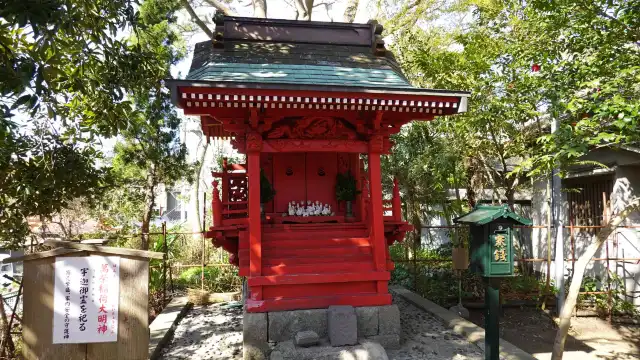 Hoteles cerca de Kamegaoka Hachiman Shrine