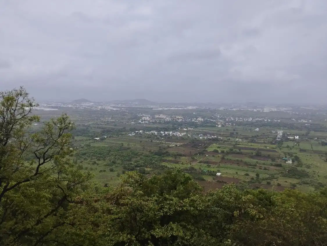 Hotels near Bhandar Dongar