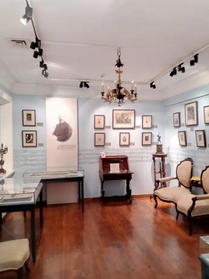 Museum Chaikovskiy and Moscow附近的飯店