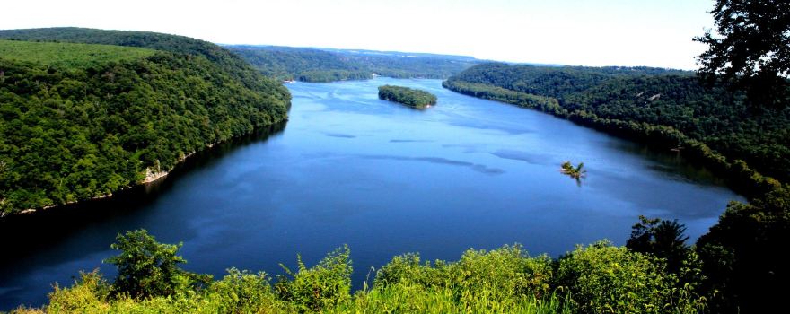 The Pinnacle Overlook