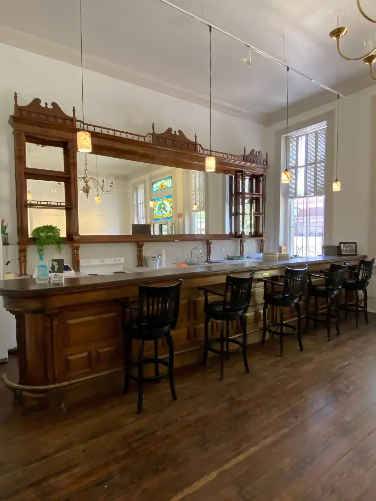 Hotels near Columbus Live Oak