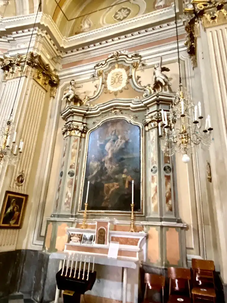 Hotels near Parrocchia Collegiata di Sant'Ambrogio