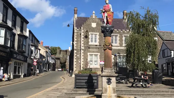 Statue of Llywelyn the Great