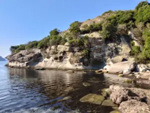 Cala Cumpoltitu (Cala Compultitu)