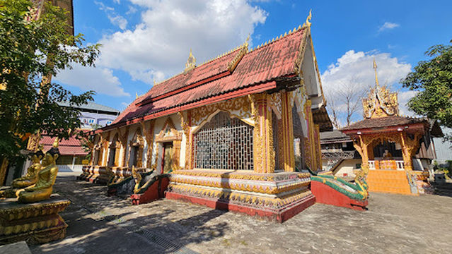 Wat That Khao