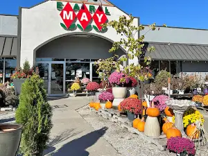 Earl May Garden Center