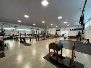 Naila Amaral Saúde Integrada - Pilates e Fisioterapia