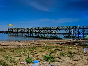 Pantai Sembuluh