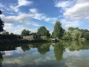 Camping Les Adillons