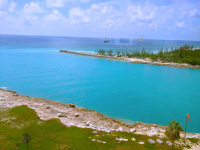 Lucaya Beach